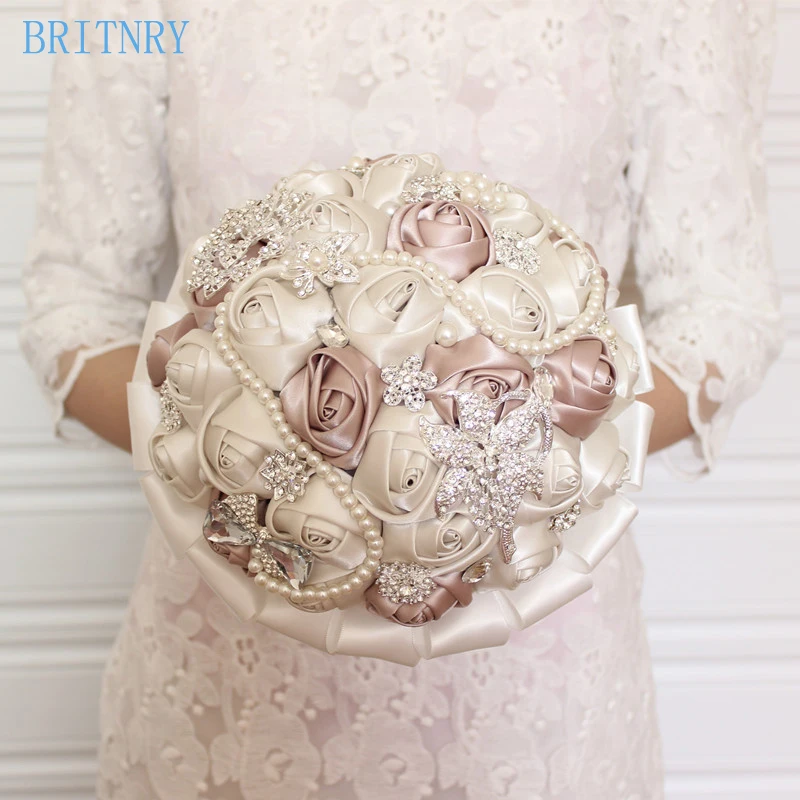 

BRITNRY New Arrival Crystal Bride Bouquet Satin Roses Bridesmaid Bouquet High Quality Custom Made Wedding Flowers Bridal Bouquet