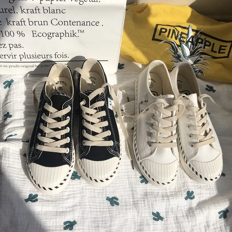 Shoes Women Casual Shoes White Sweet Sneakers Women Fashion Canvas Shoes 2019 Autumn Low flat Shoes Ladies Skateboarding