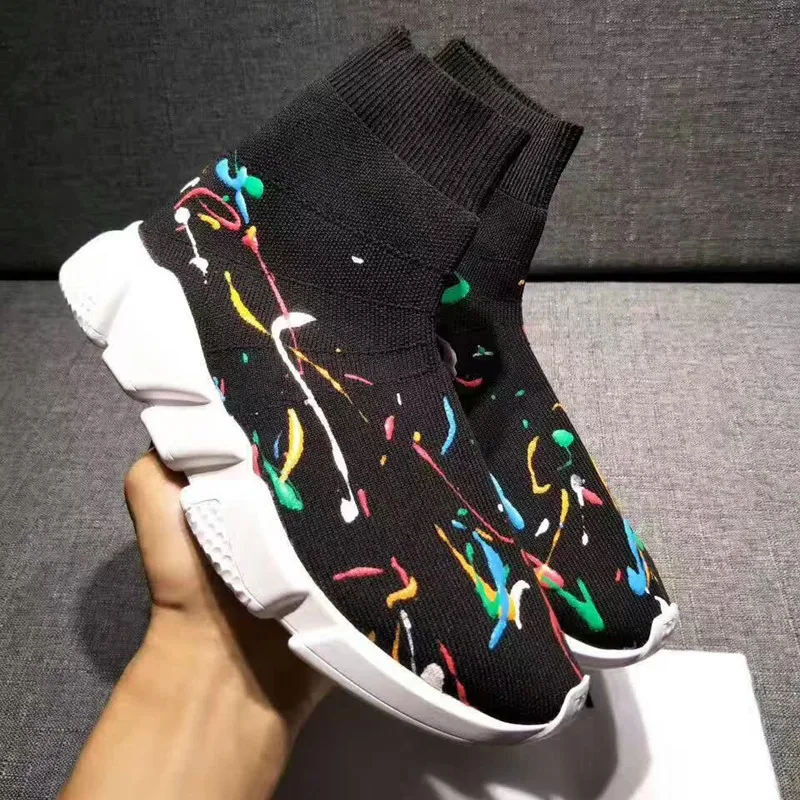 

2018 ouyilu Men Running Shoes Women Running Shoes Man Woman Brand Summer Breathable Mesh Antiskid and wear-resistant Sneakers