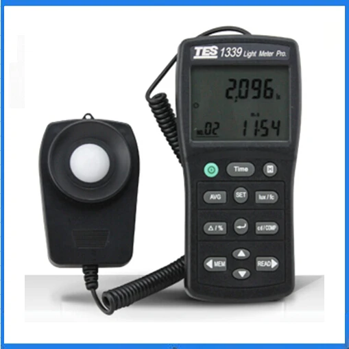 TES1339 Digital Light Meter Luminous Light Flux Meter on