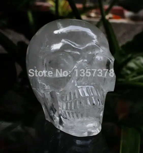 

huij 00213 Natural Quartz Rock Carved Top Realistic Crystal Skull