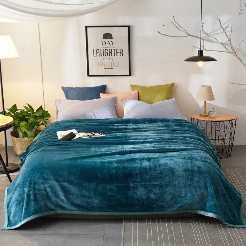 Однотонное Фланелевое Коралловое Флисовое одеяло, супер мягкое покрывало для дивана, зимнее теплое постельное белье, легко Стираемое одеяло из искусственного меха s - Цвет: Bule