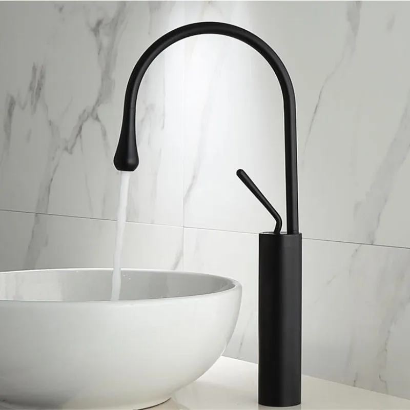 Billige Neue Becken Wasserhahn Einzigen Hebel 360 Rotation Auslauf Moder Messing Mischbatterie Für Küche Oder Bad Becken Wasser Waschbecken Mixer gold pinsel