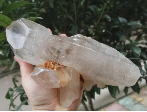 

4.58 lb NATURAL CLEAR QUARTZ CRYSTAL CLUSTER AWESOME FORM Specimen