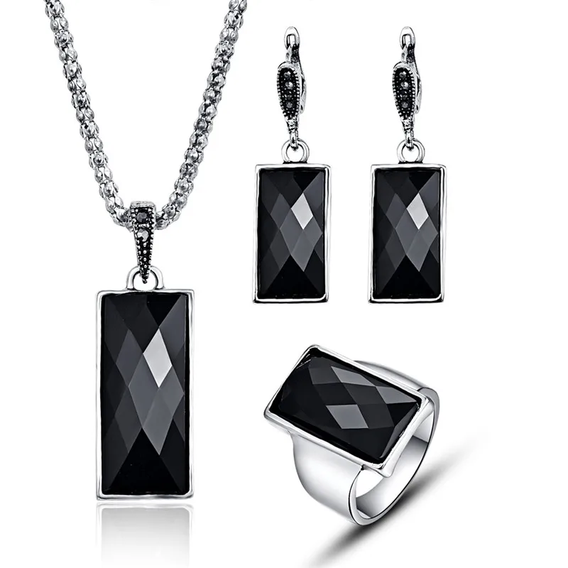 

New Fashion Simply Black Crystal Necklaces For Women Silver Color Rectangle Pendant Necklace Geometric Ring Earring Jewelry Set