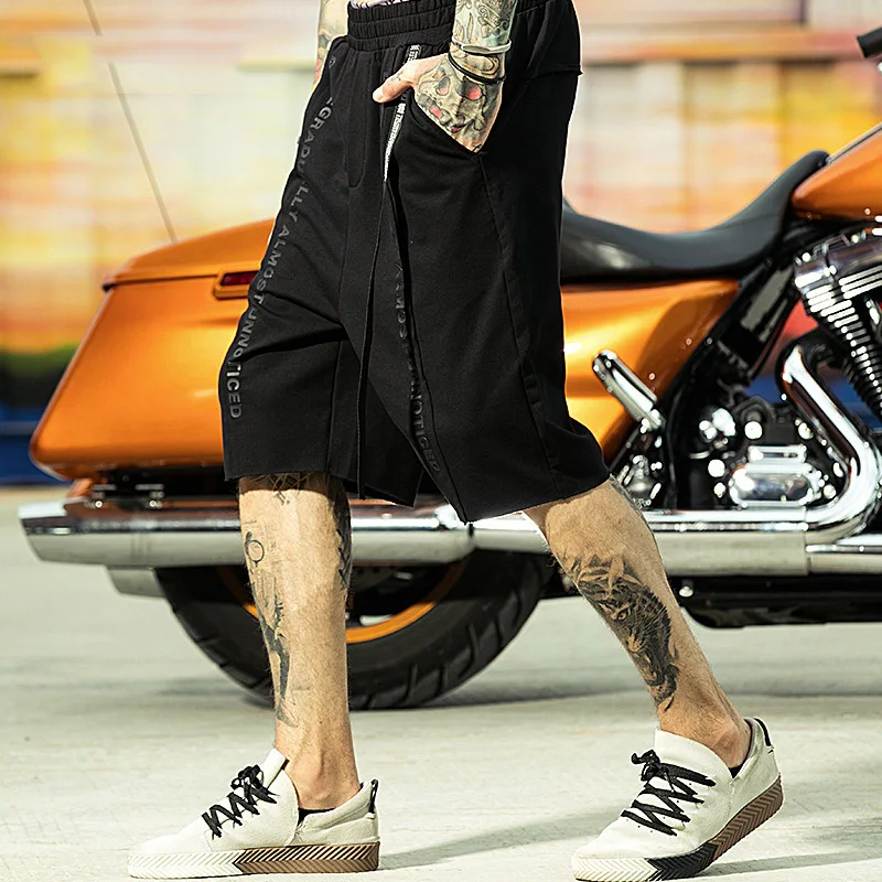 

2019 spring and summer straight men's five pants men's casual hip hop personality printed letter brand men's shorts beach