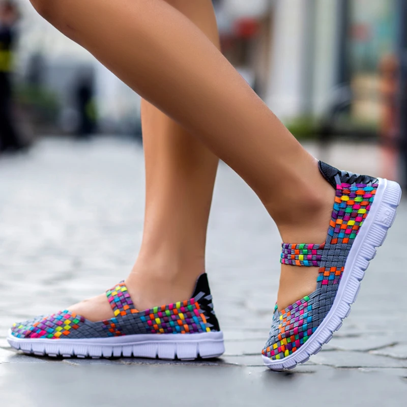 

2018 Autumn Women Flats Sandals Shoes Women Woven Shoes Ladies Flats Multi Colors Slip on Light Weight Girls Fashion loafers