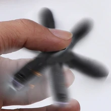 Fidget Spinner multifunción, autodefensa, bolígrafo táctico, linterna, rompevidrio de emergencia, herramientas EDC de supervivencia al aire libre, envío rápido