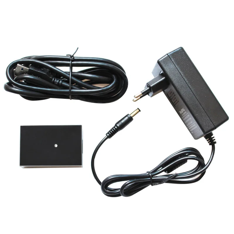 

Mini Adapter + Hub for Xbox One S/X & Windows 10 PC with USB 3.0 Cable 8 DJA99