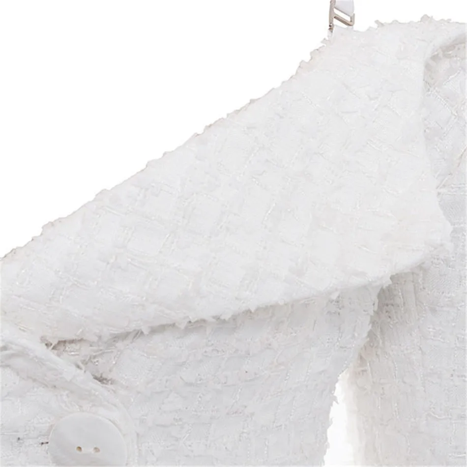 nia-white-04