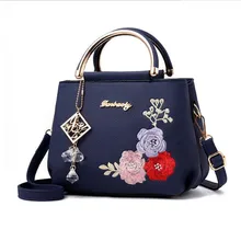 Новые модные повседневные женские сумки роскошная сумка на плечо из искусственной кожи с кисточками в Корейском стиле большой емкости