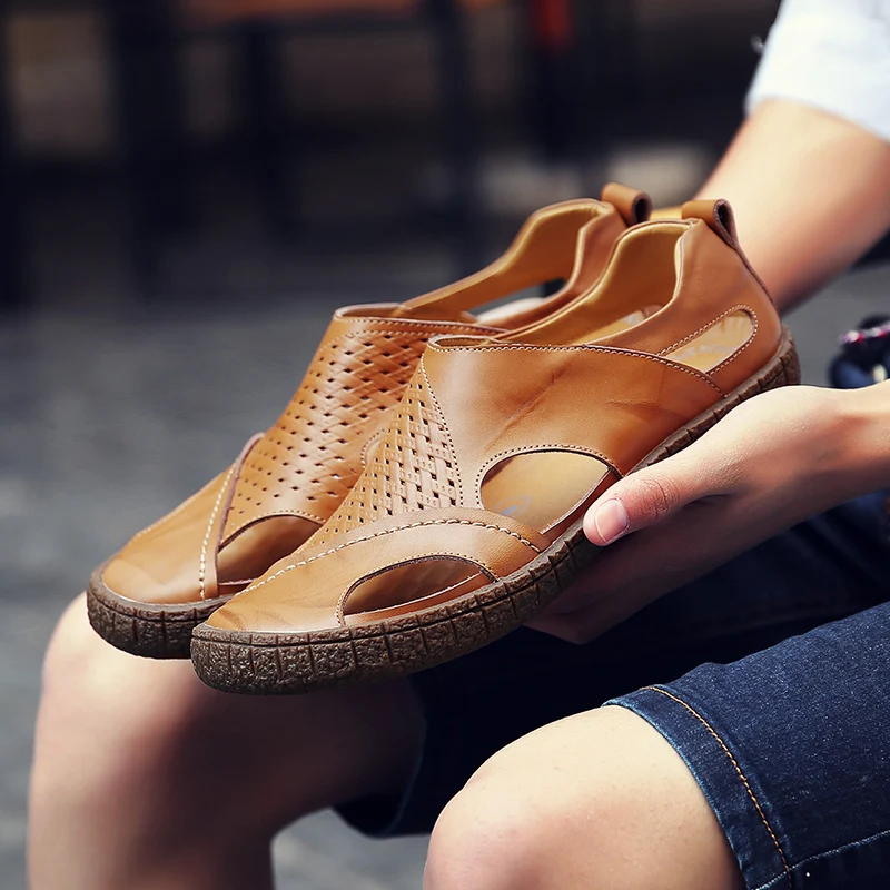

Summer genuine Leather Breathable Shoes Men Casual Sandals hole breathable Lightweight Soft Outsole Good Quality Men Shoes l5