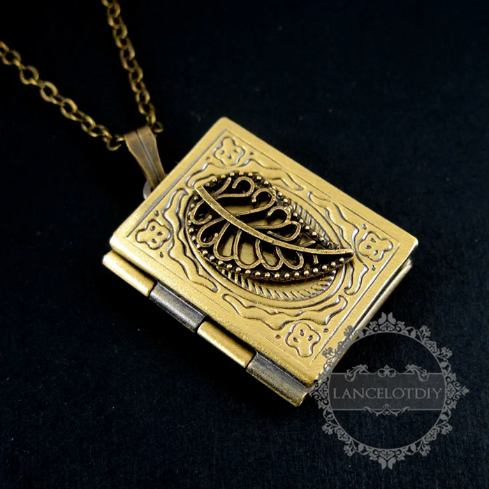 18 дюймов Старинный Лист античная бронза квадратная книга медальон Кулон Шарм модное ожерелье 6350310