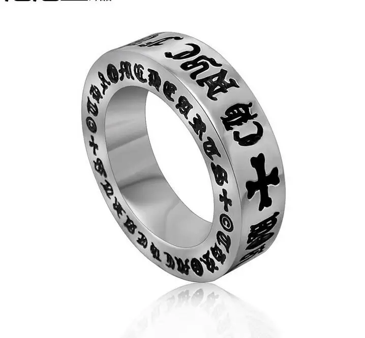 

Japanese and Korean version of the retro Roman alphabet Titanium steel ring tide crossed the little finger tail ring finger ring