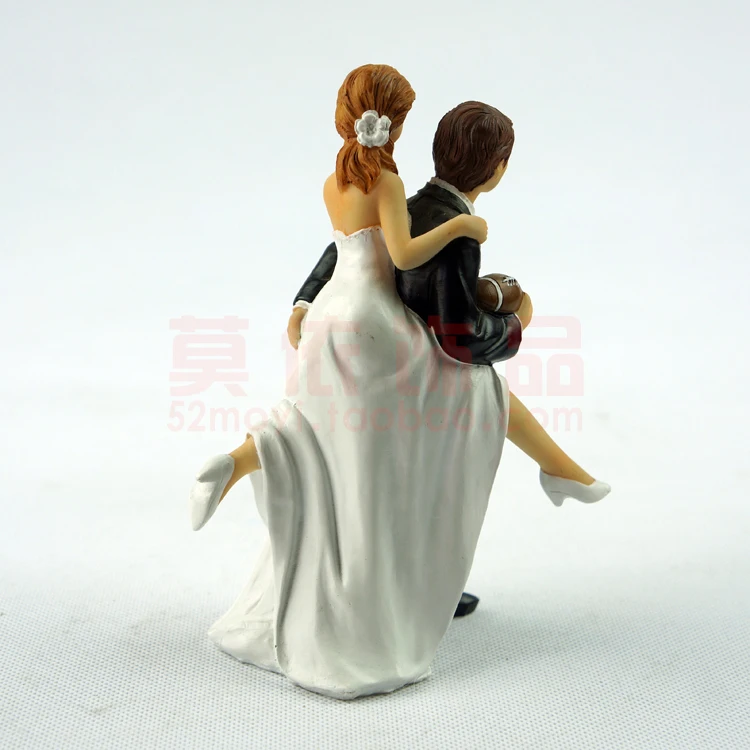 Usine Directement Vente Avec Le Prix Inferieur Jouer Rugby De Mariage Couple Figurine Gateau De Fete D Anniversaire Accessoires Aliexpress Usine Directement Vente Avec Le Prix Inferieur Jouer Rugby De Mariage Couple Figurine Gateau De Fete D Anniversaire Accessoires Aliexpress