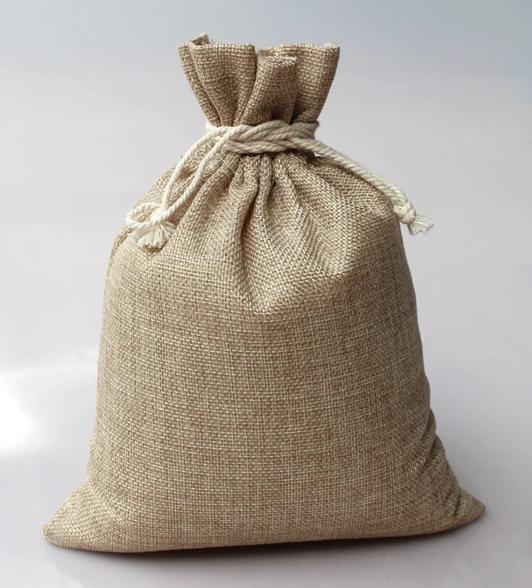 

Hot50pcs Natural Burlap Bags Hessian Jute Jewelry Gift Bag Christmas Birthday Party Drawstrings Gift Packaging Bag free shipping