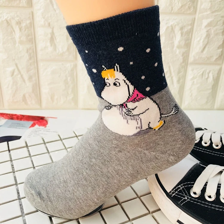 2018 New Autumn And Winter Women Mumin Moomin Socks Hippo Cartoon Animal Funny Middle Tube Footwear 1pair Drop Shipping 4colors