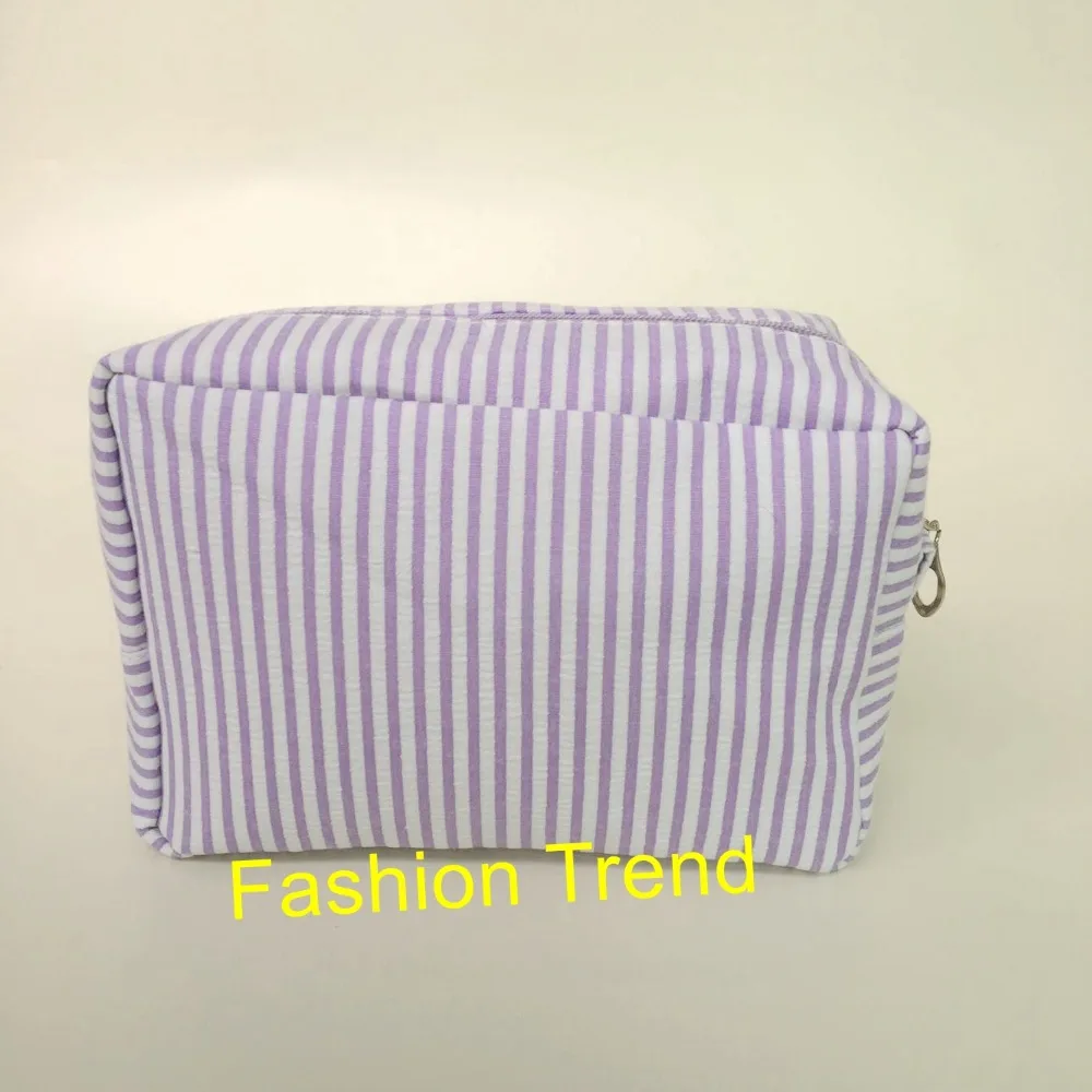 seersucker cosmetic bag (4)
