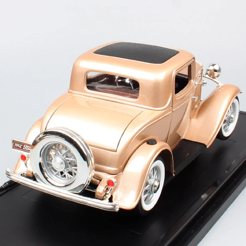 1:18 большой масштаб классический винтажный 1932 Ford 3-Window V8 DELUXE Coupe Gold Diecasts& Vehicles колеса Игрушечная модель подарки для детей