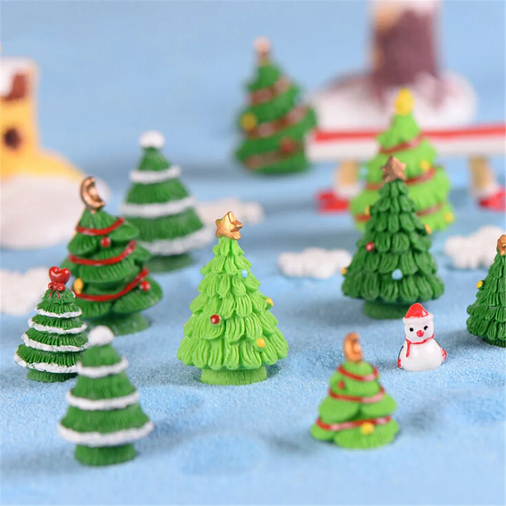 

2pcs Resin Christmas Trees Figures Miniature/Fairy DIY Micro Landscape Figurine Dolls House Garden bonsai Decorations Miniatures