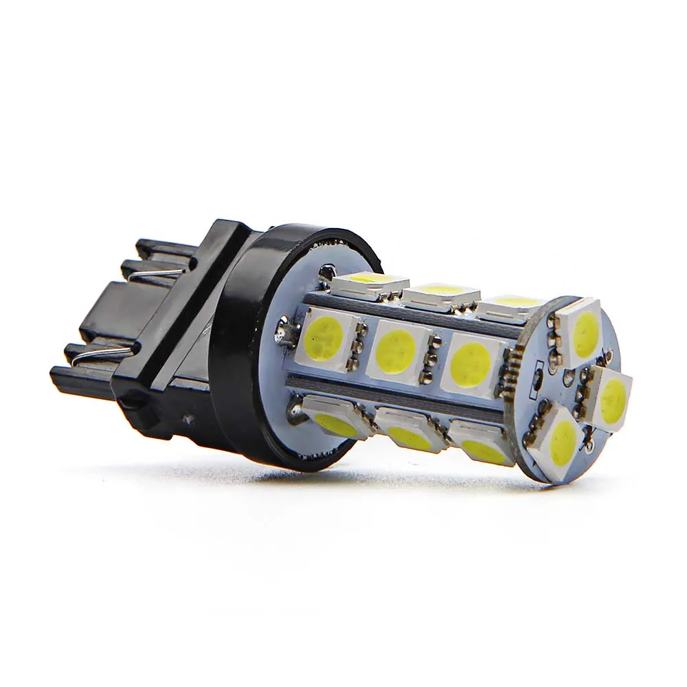 2 шт. 3157 светодиодный T25 P27/7 Вт Автомобильные лампы 18 SMD 5050 задние фары супер 6000 К