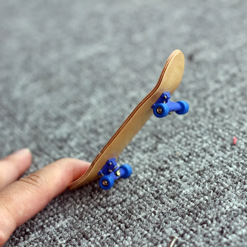 

fun wooden fingerboard toys for children skate board toys gift