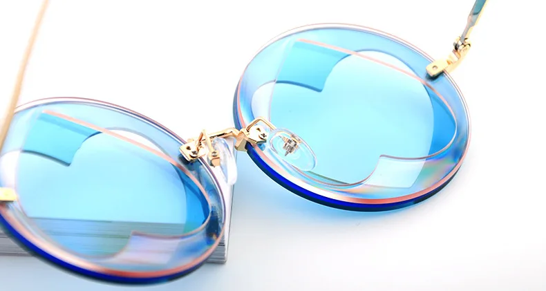 Женские солнцезащитные очки, новинка, модные брендовые пластиковые+ Металлическая оправа, Двойное сердце, круглые солнцезащитные очки, 4 цвета, очки для девушек L3