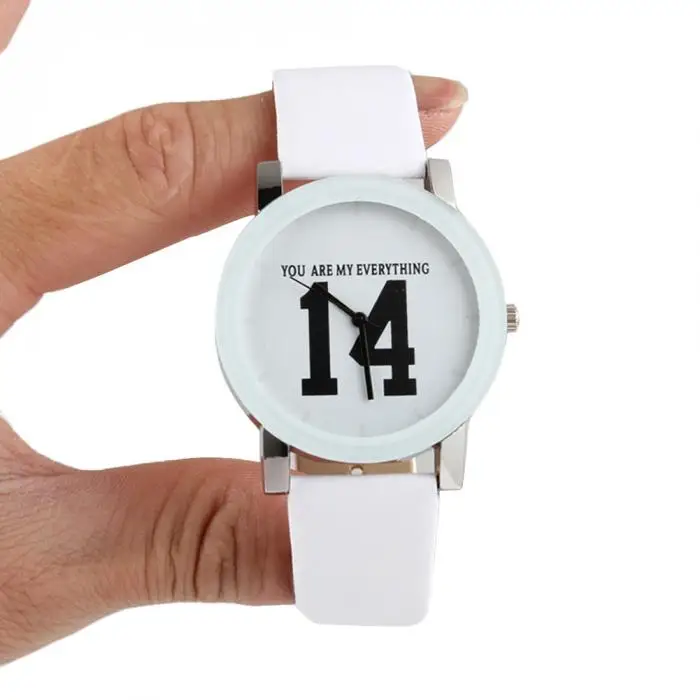 Новые мужские и женские часы с цифрами для влюбленных, ремешок из искусственной кожи, Кварцевые аналоговые наручные часы LXH