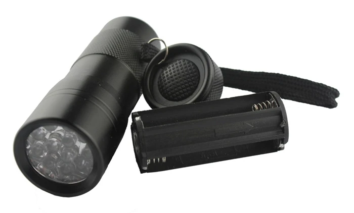 УФ-Фонарик 395-400nm светодиодный алюминиевый Невидимый чернильный детектор мочи домашних животных 12 Светодиодный УФ Фиолетовый фонарик фонарь 3xAAA