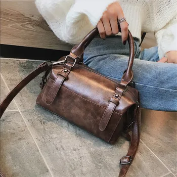 

Retro Boston handbag female new tide texture Messenger bag Korean version of the wild shoulder bag