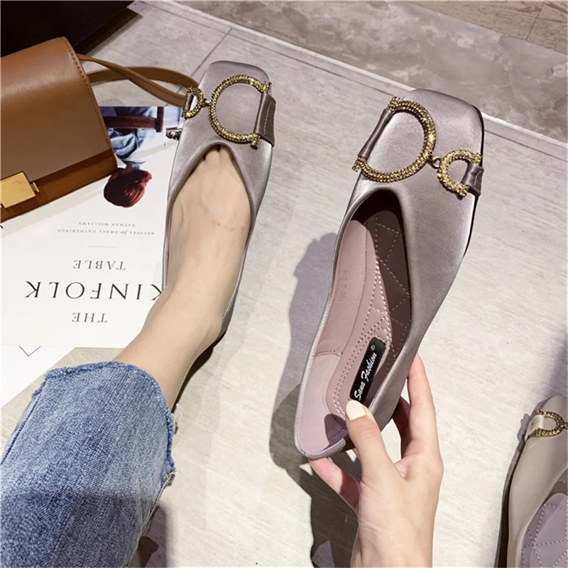 

2019 Summer Spring Luxury Women Crystal Silk Square Toe Ballet Flats Party Wedding Shoes Lady Purple Beige Satin Ballerina Flats