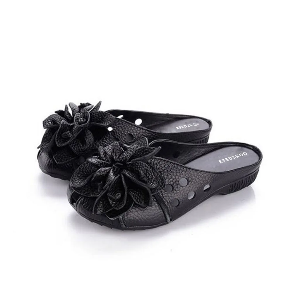 elderly women's slippers