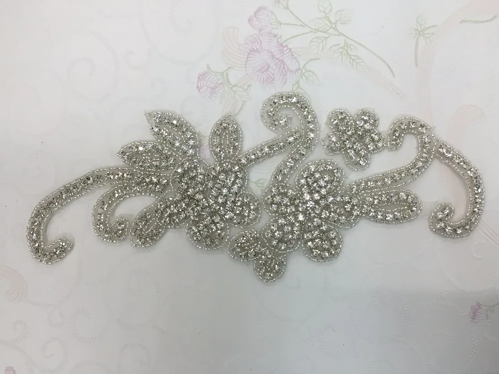 (30pieces) Wholesale Handmade Hot Fix Sewing Beaded Bridal Sash