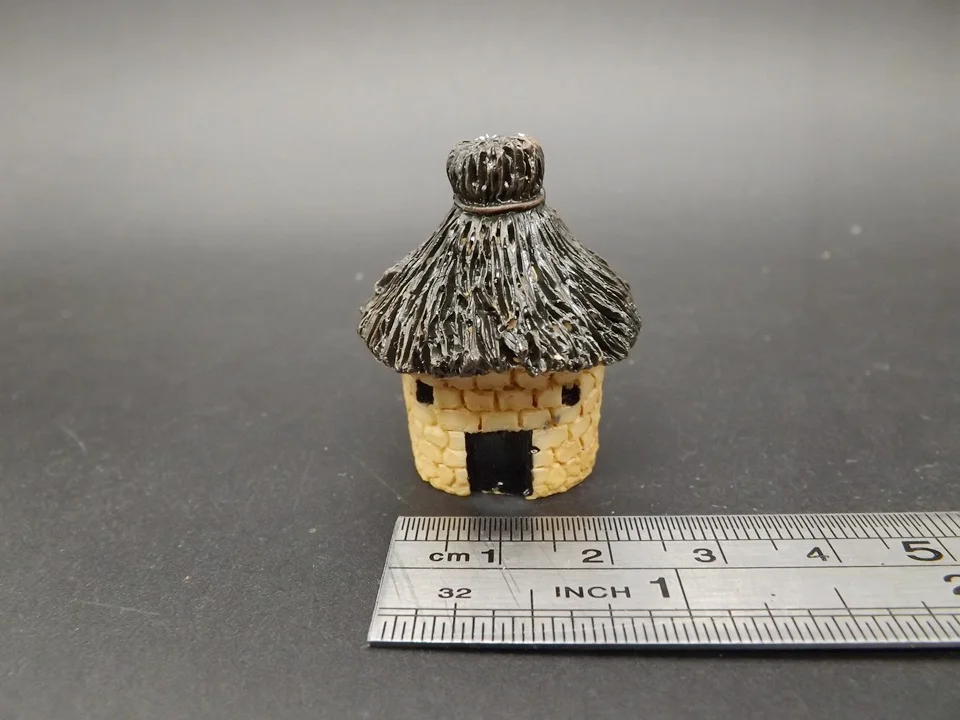 Tiny-B124-Cottage (13)