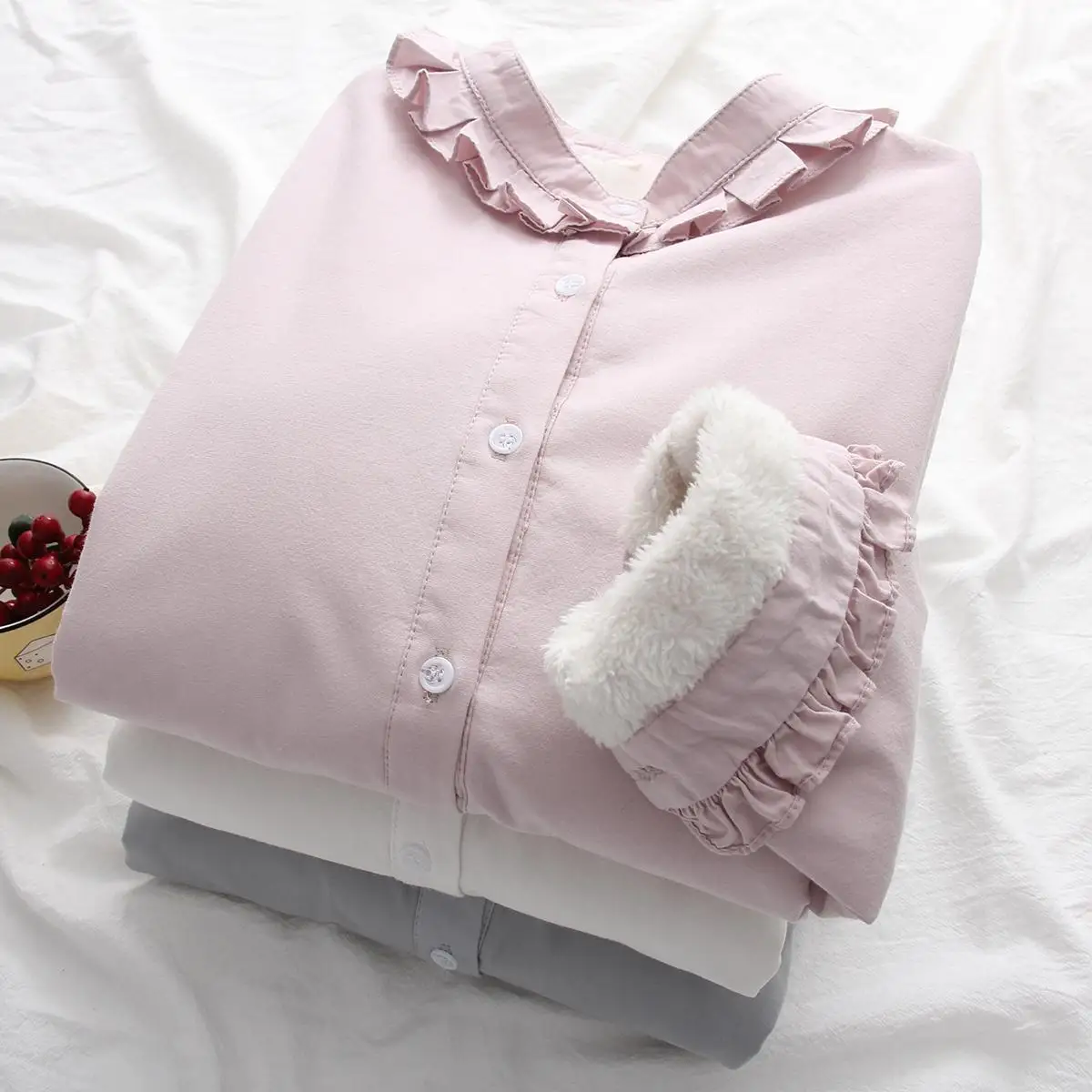 

Autumn Winter Plus Velvet Thickening Shirts Ruffles Stand Collar Long Sleeve Blouse Button Pockets Plus Size Warm Women Shirts