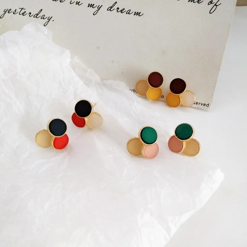 

Women Trendy Colorful Splice Geometric Metal Texture Earrings Sweet Girl Fashion Temperament Ear Clip Accessories Jewelry