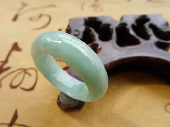 

Burmese jadeite yu A cargo of natural waxy kinds Myanmar Yujie with a certificate