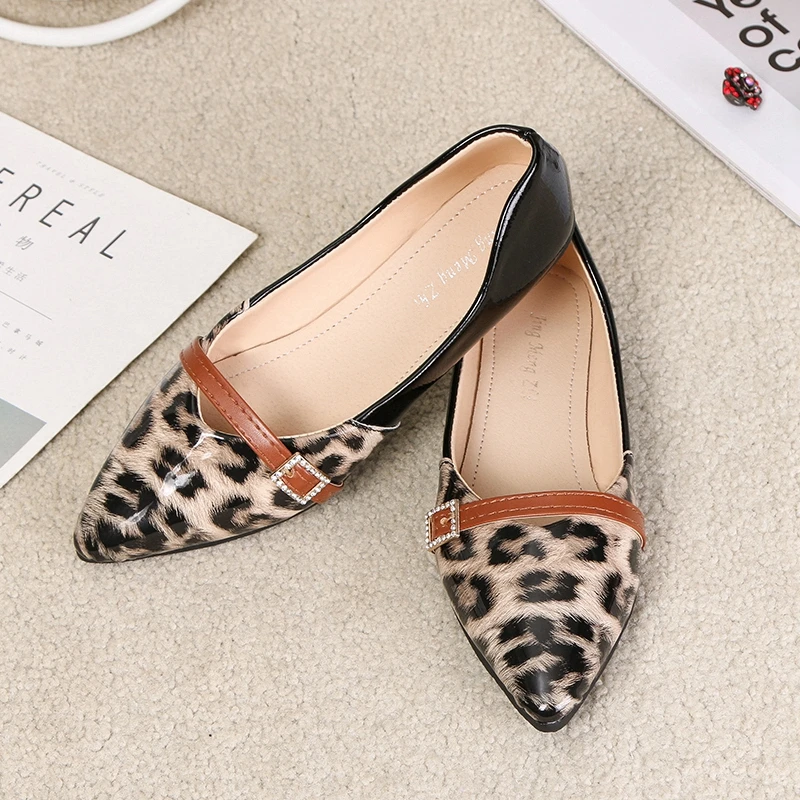 

ANOVISHANA Women Flats Leopard Printed Pointed Toe Leisure Matching Female 2019 size 35-39 Spring Shoes chaussure femme Black