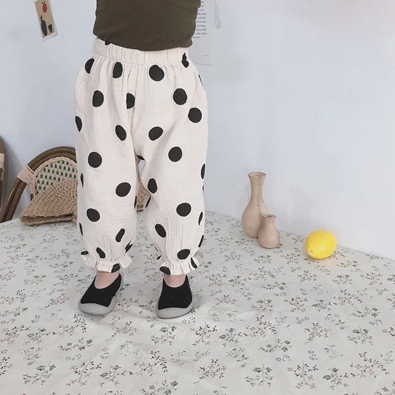 

2019 Summer Baby Girls Polka Dots Pants Korean Style Kids Clothes Fashion Trousers Ruffles Toddlers Children Anti-mosquito Pants