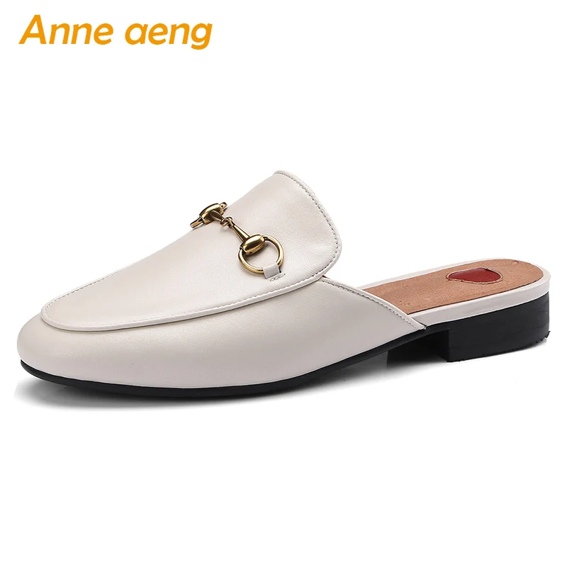

2019 New Summer Genuine Leather Outside Women Slippers Low Heel Metal Fashion Casual Women Shoes Beige Female Mules Slides