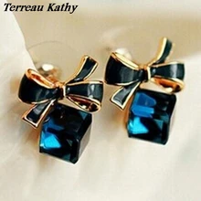 Terreau Kathy Fashion 2016 Chic Shimmer Plated Gold Bow Cubic Crystal Earrings Rhinestone Stud Earrings For