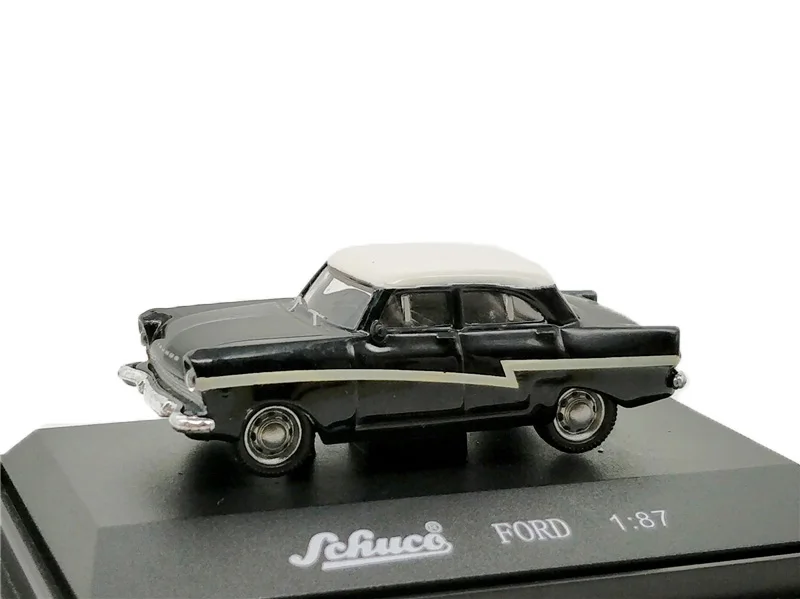 Модель автомобиля Ford 17M Diecast из сплава 8 см 1/87|Наземный транспорт| |