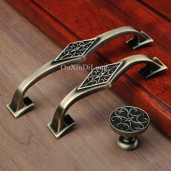

Top Designed 2PCS European Exquisite Carved Kitchen Cabinet Door Handle Cupboard Wardrobe Drawer Cabinet Pulls Handles & Knobs