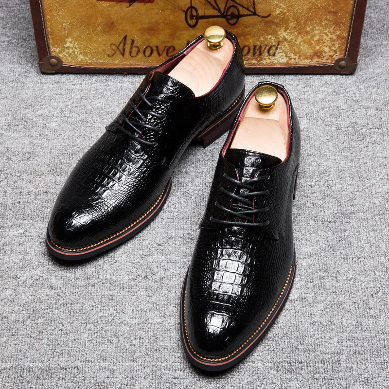 Couro De Homens Masculino Ponto À red Black Festa Formal Homem Toe Lace Fashiom Banquete Casamento Outono Casuais Up Mão Negócios Feitos Grife 4 Sapatos Vestir 3 x8YZq0d0wf