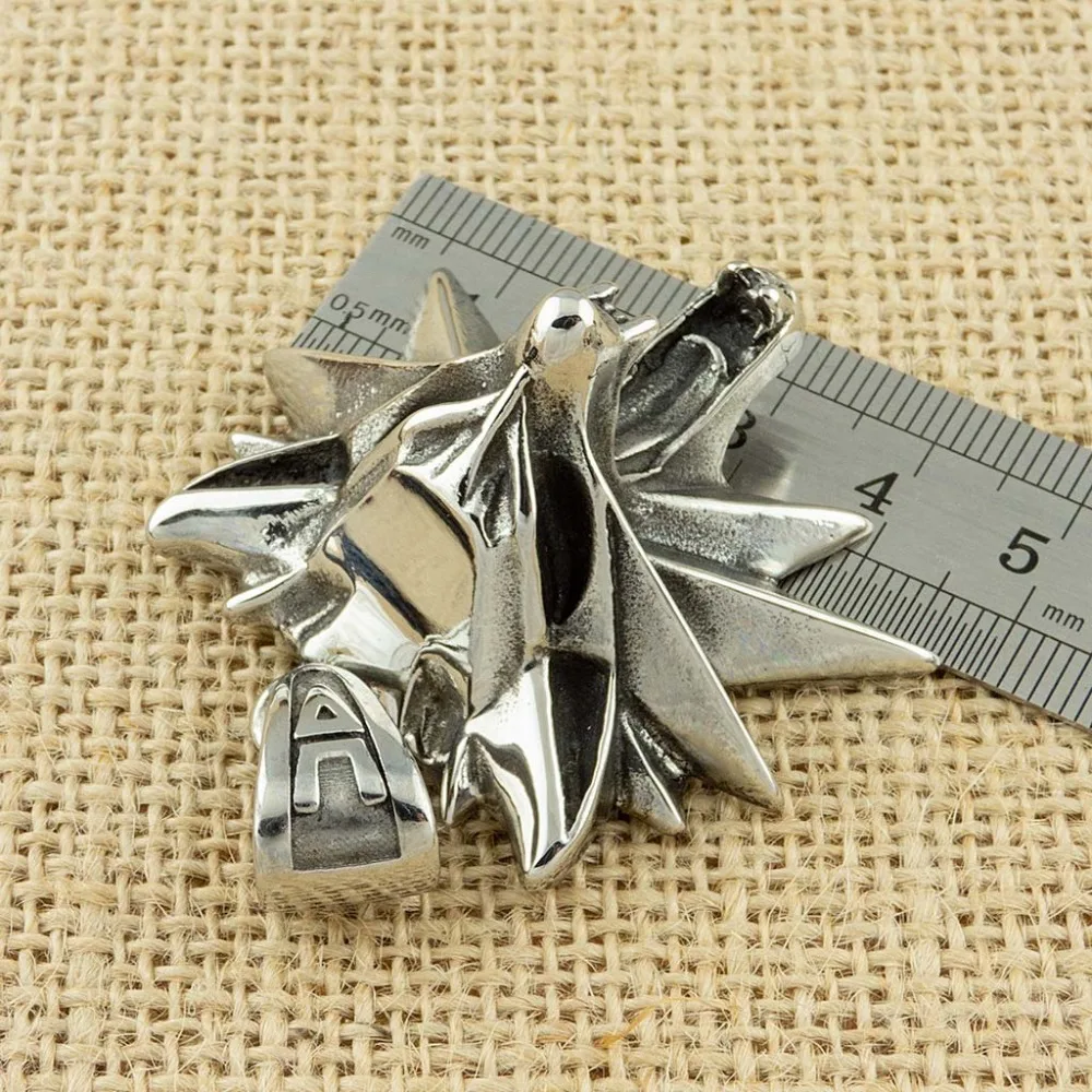 53*43mm Stainless Steel the Wizard wolf head pendant necklace for the Witcher 3 Geralt with a The Wild Hunt 3 Figure Game