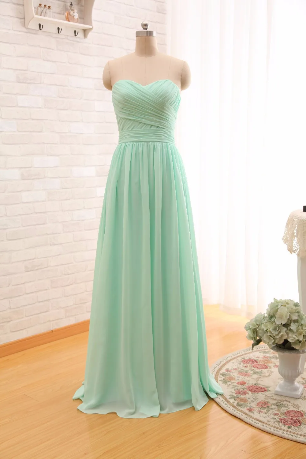 Mint-Green-Long-Chiffon-A-Line-Pleated-Bridesmaid-Dress-2016-Under-50-Wedding-Party-Dress (1)