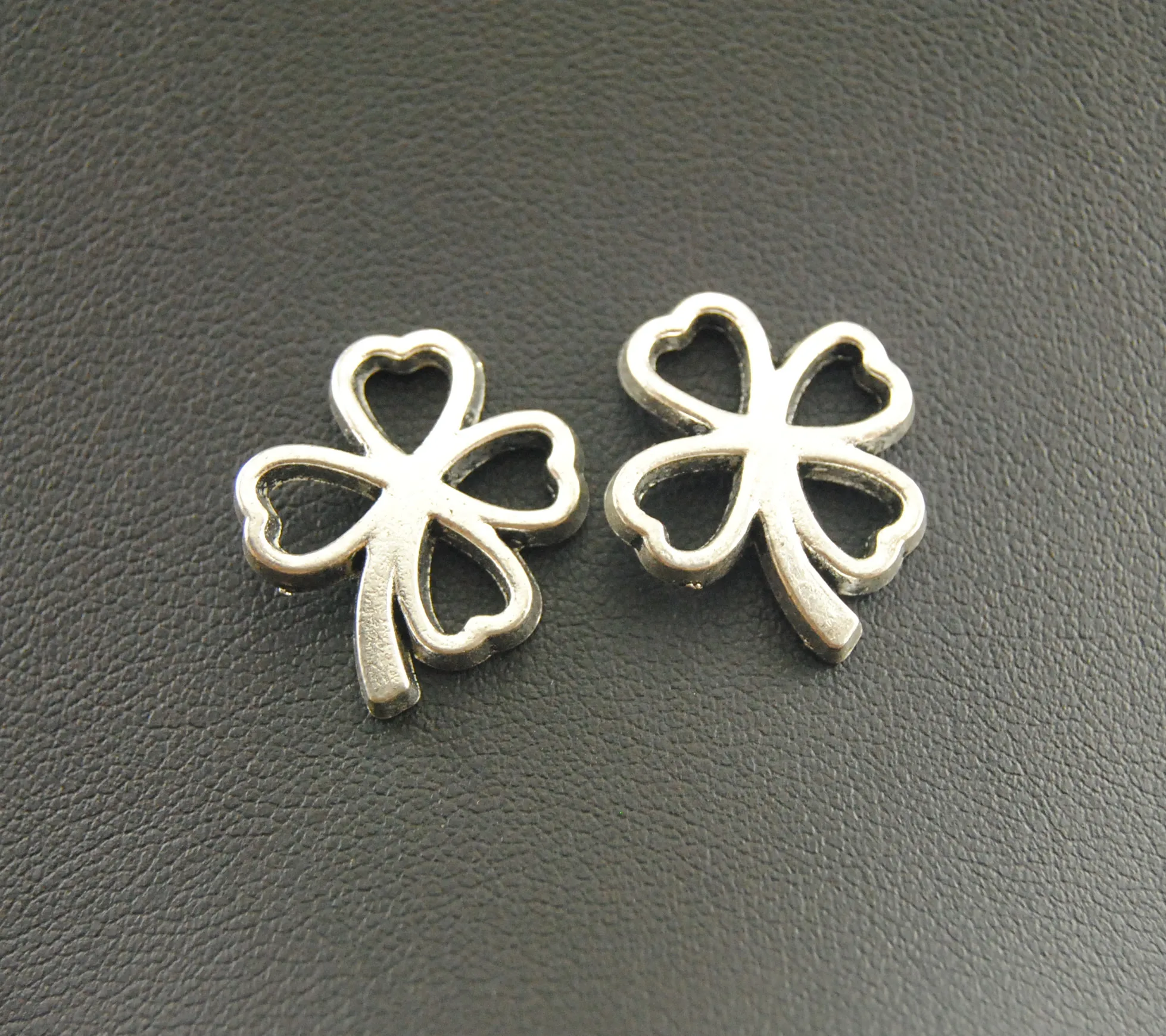 

10pcs Antique Silver 4 Leaf Clover Charms Jewelry Making DIY Handmade Craft A932