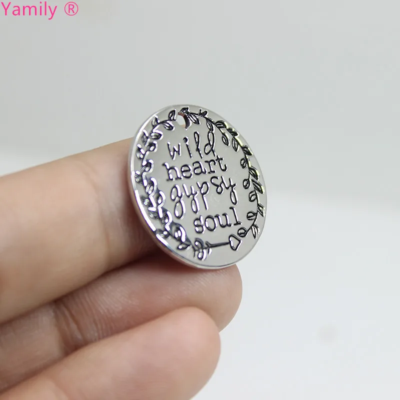 

8pcs-- Wild Heart Gypsy Soul charm 22mm Gypsy charm pendant Wild Heart jewelry pj2717