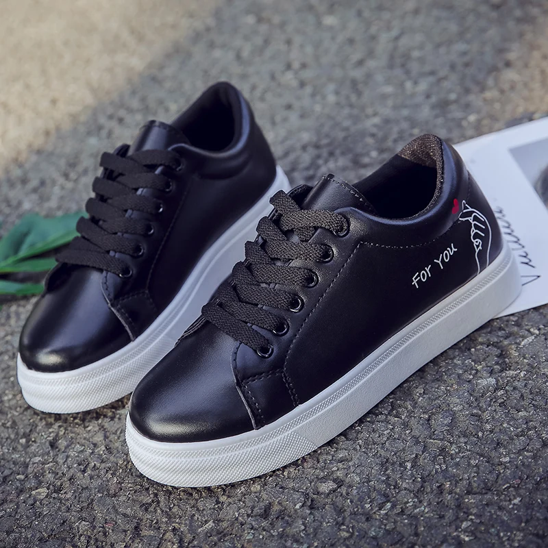 

2019 simple finger heart fashion high top women sneakers comfortable outside dirt proof flats student black white tenis feminino