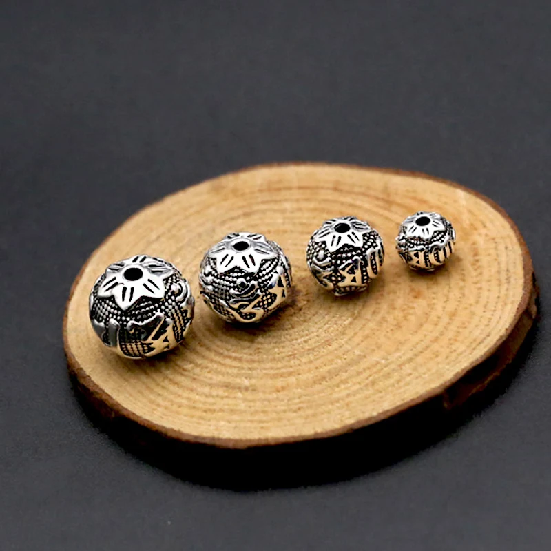 silver-om-bead005E